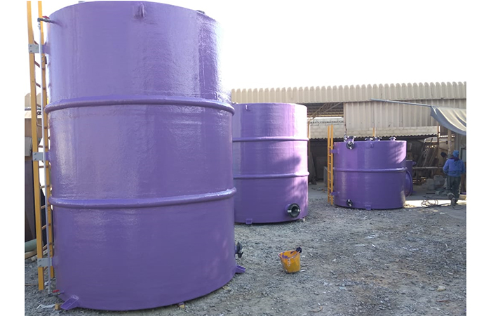 Grp chemical tanks vertical shape with grp ladder and safety cage