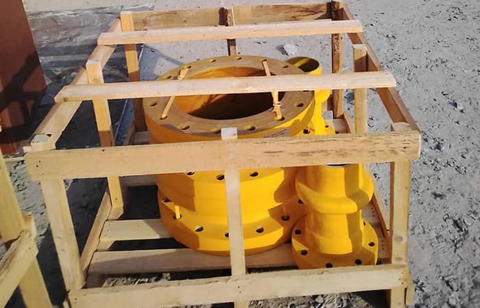 Grp square chemical tank with fittings