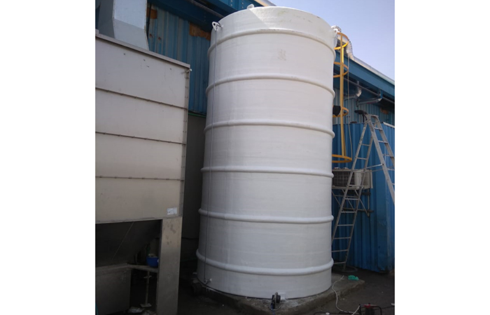 Grp chemical tanks vertical shape with grp ladder and safety cage