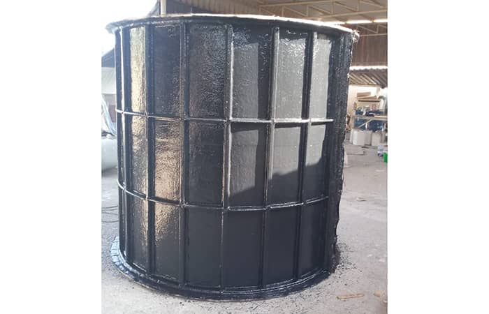 Grp shutter mould